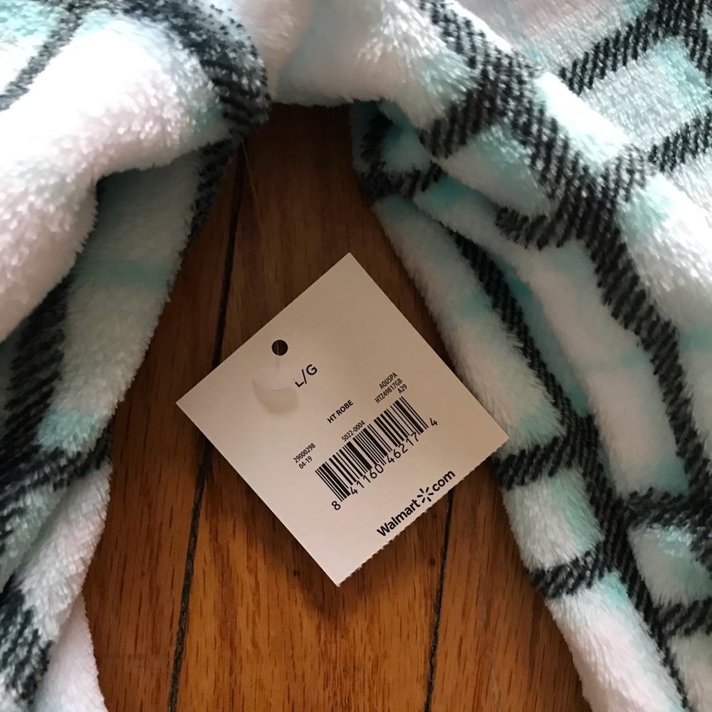 Walmart Fuzzy Robe - Picture 2 of 2
